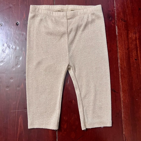 First impression white and gold sleeveless ruffled top with gold pants 24 months - Picture 8 of 9